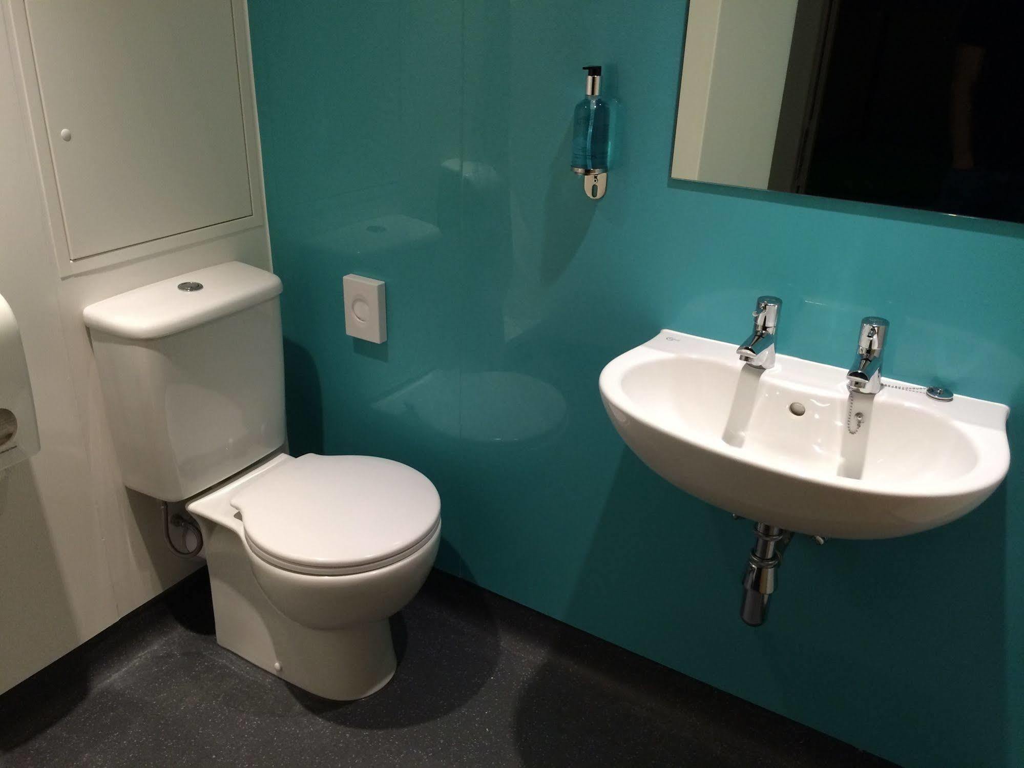 Kabannas St Pancras Hostal *